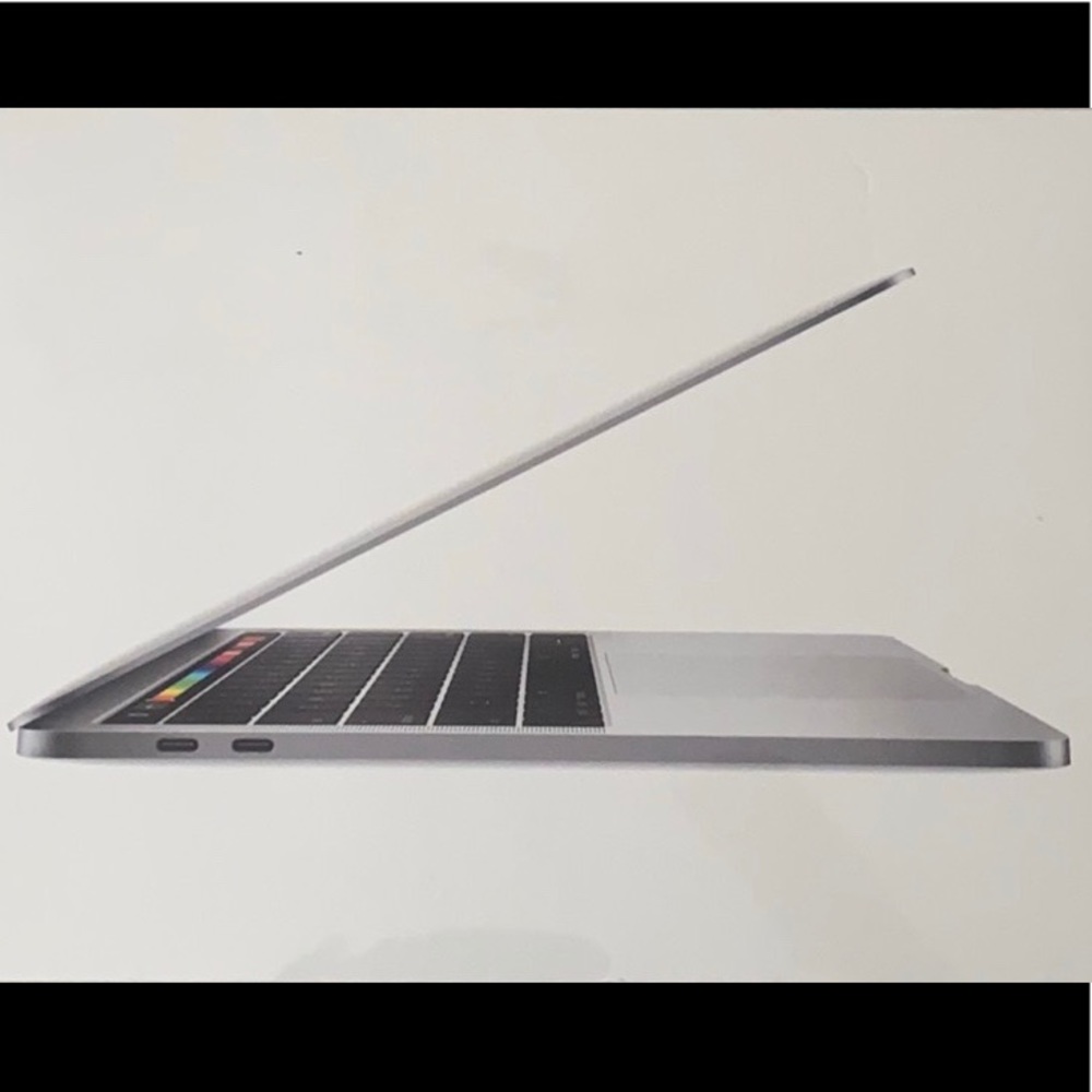 MacBook Pro - Picture 2 of 4